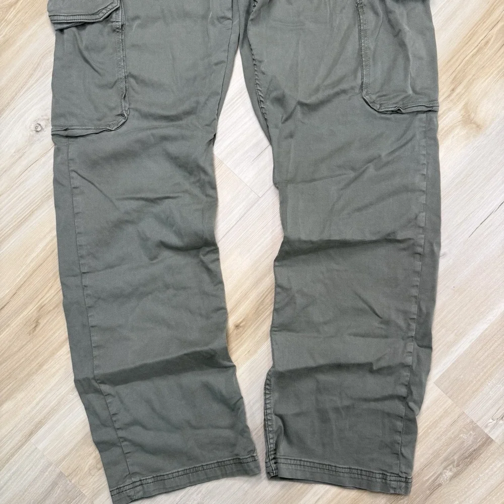 BKE Cargo Outdoor Utility Hiking Pants Men's Size 34 x 34 Work Pants Relaxed Fit